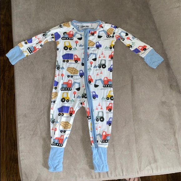 little sleepies Other - Little Sleepies 0-3